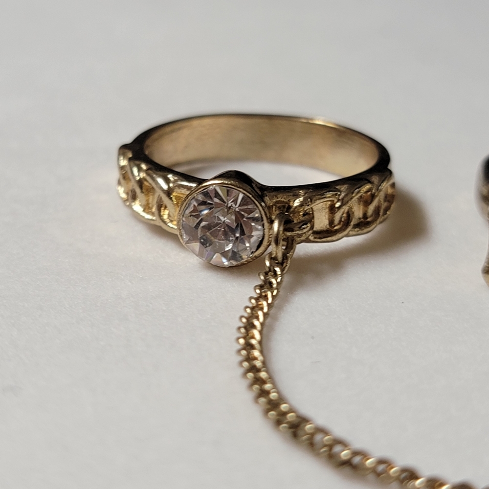 Double Ring Chain Bow and Rhinestone - Picture 5 of 11